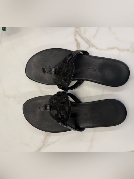Tory Burch Shoes - Tory Burch Black Leather Logo Thong Sandals